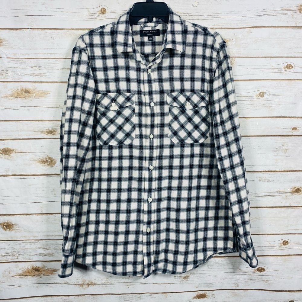 Banana republic Men's Black and White Plaid Long Sleeve Shirt Size L